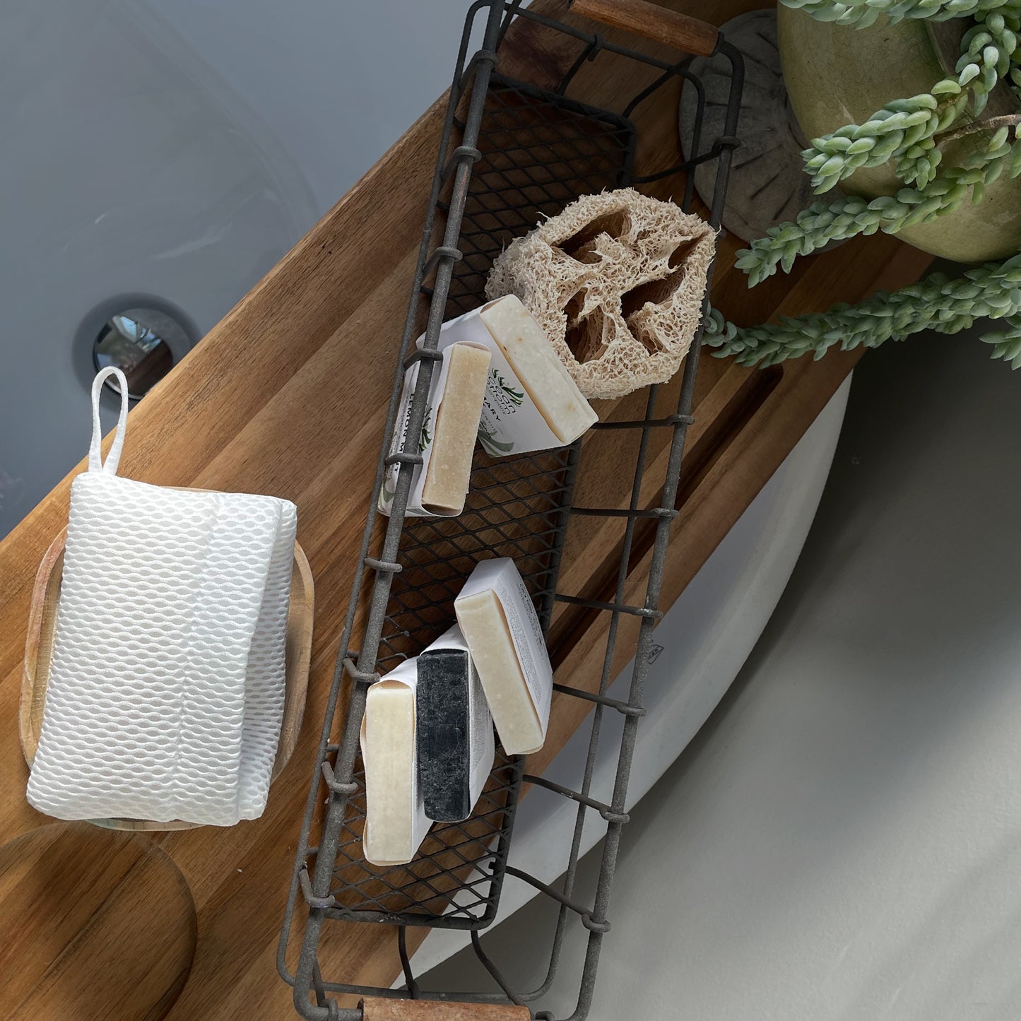 100% Recycled & Made in North America - Soap Saver Pouch for bar soap, Loofah Bath Scrubber for Bar Soap + Gentle Exfoliator