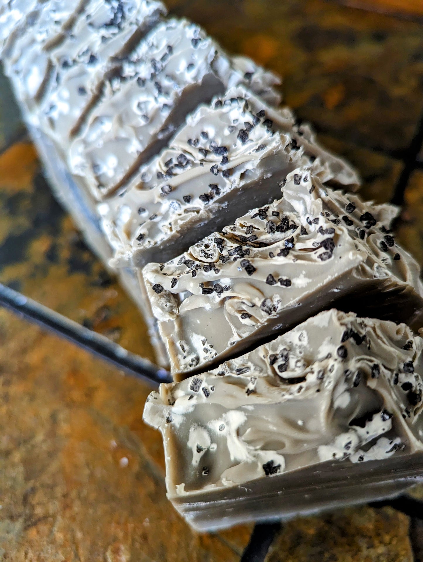 Sea Clay + Lava Salt