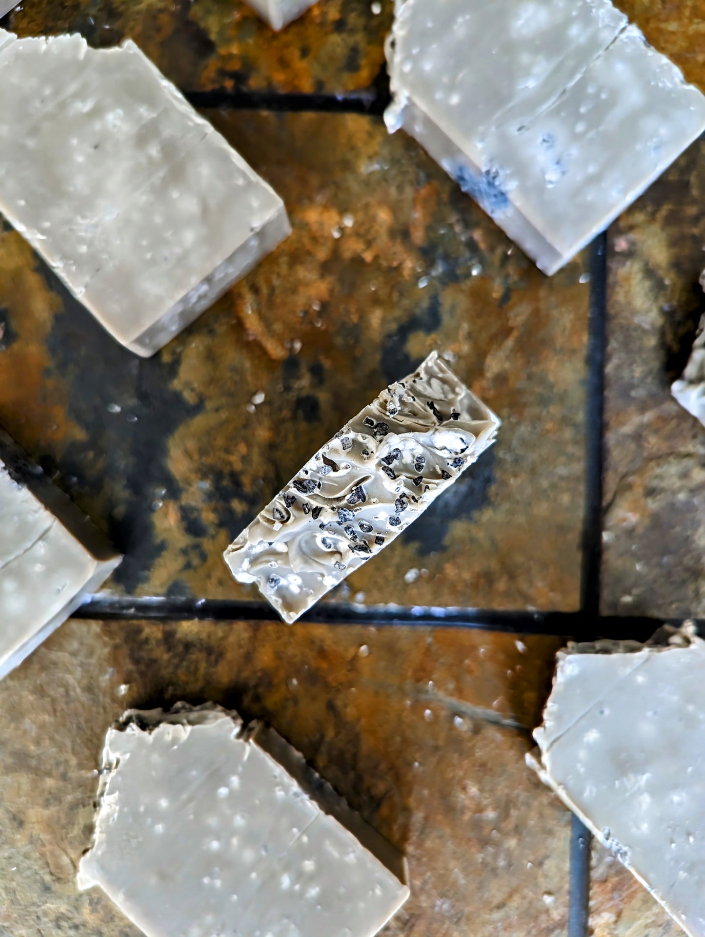 Sea Clay + Lava Salt